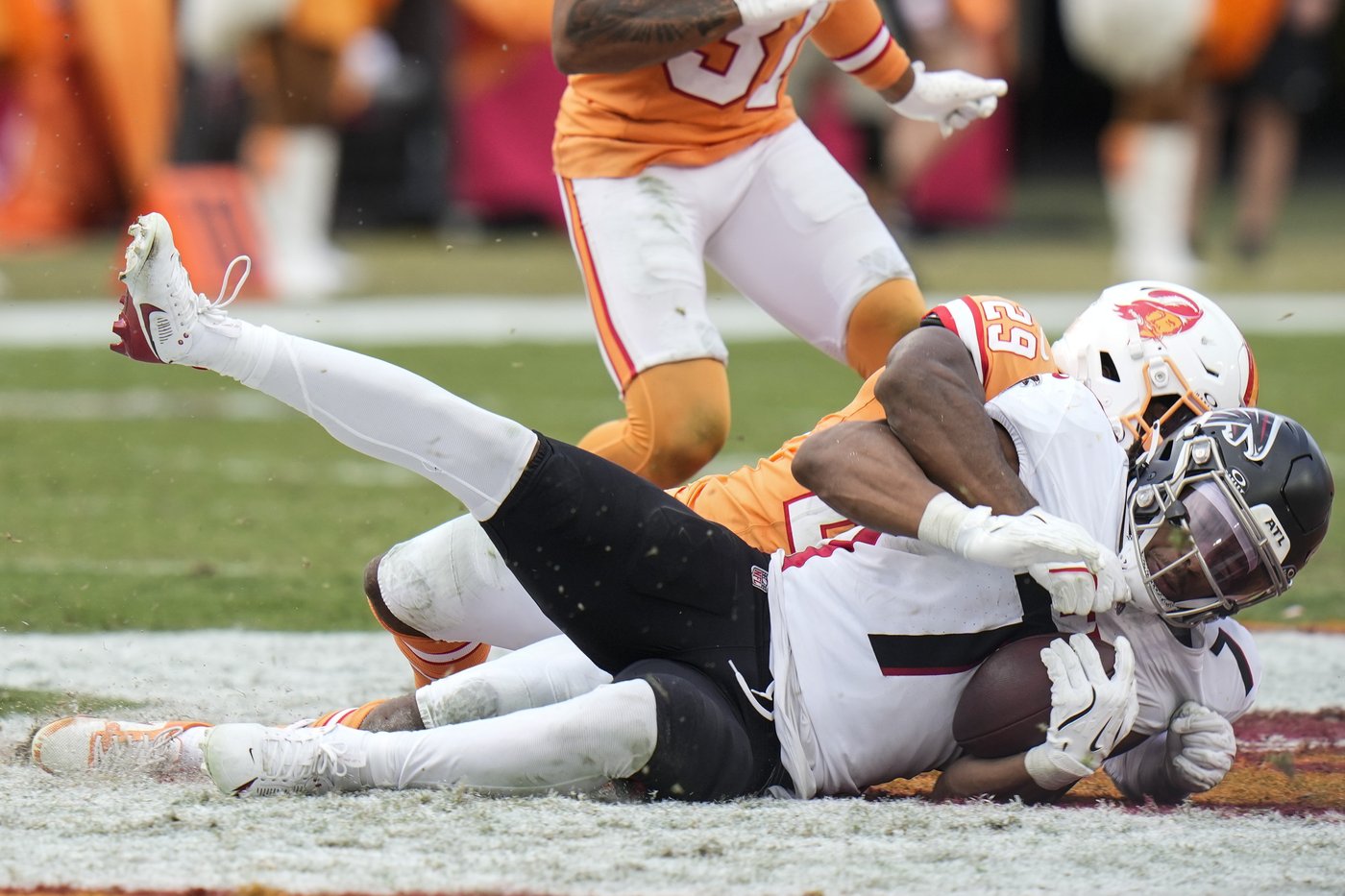 Bucs head to KC trying to spoil Chiefs' pursuit of franchise-record 14th straight win Monday night | iNFOnews.ca Bucs head to KC trying to spoil Chiefs' pursuit of franchise-record 14th straight win Monday night | iNFOnews.ca