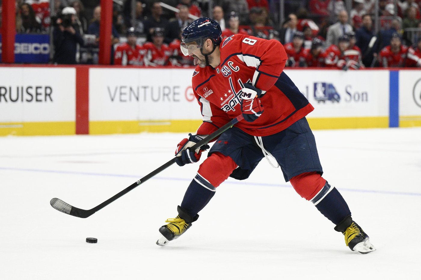 Ovechkin scores his 858th goal and has 2 assists as the Capitals beat the Canadiens 6-3 | iNFOnews.ca