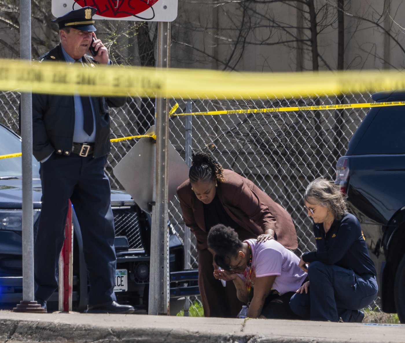Police suspect 2 shootings that left 4 dead in Minneapolis were connected and gang related | iNFOnews.ca