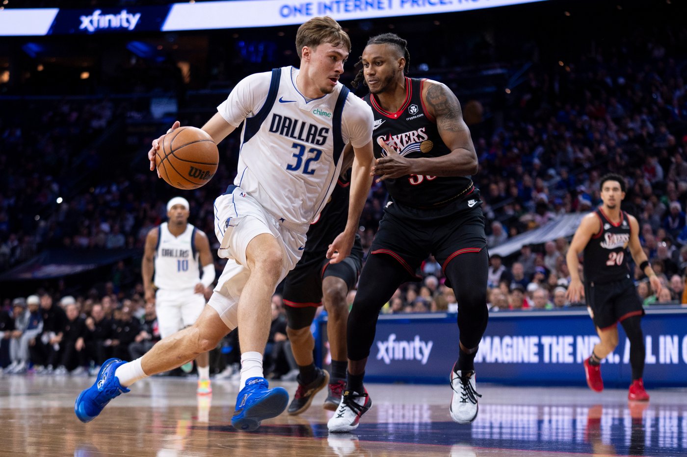 Tyrese Maxey scores 38 points to lead 76ers to 121-114 win over Mavericks | iNFOnews.ca