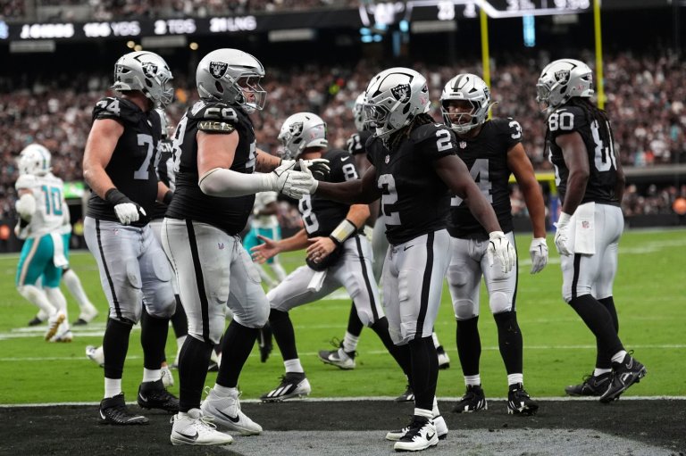 A reality check awaits for the Raiders as a tough 6-game stretch begins at the Chargers | iNFOnews.ca