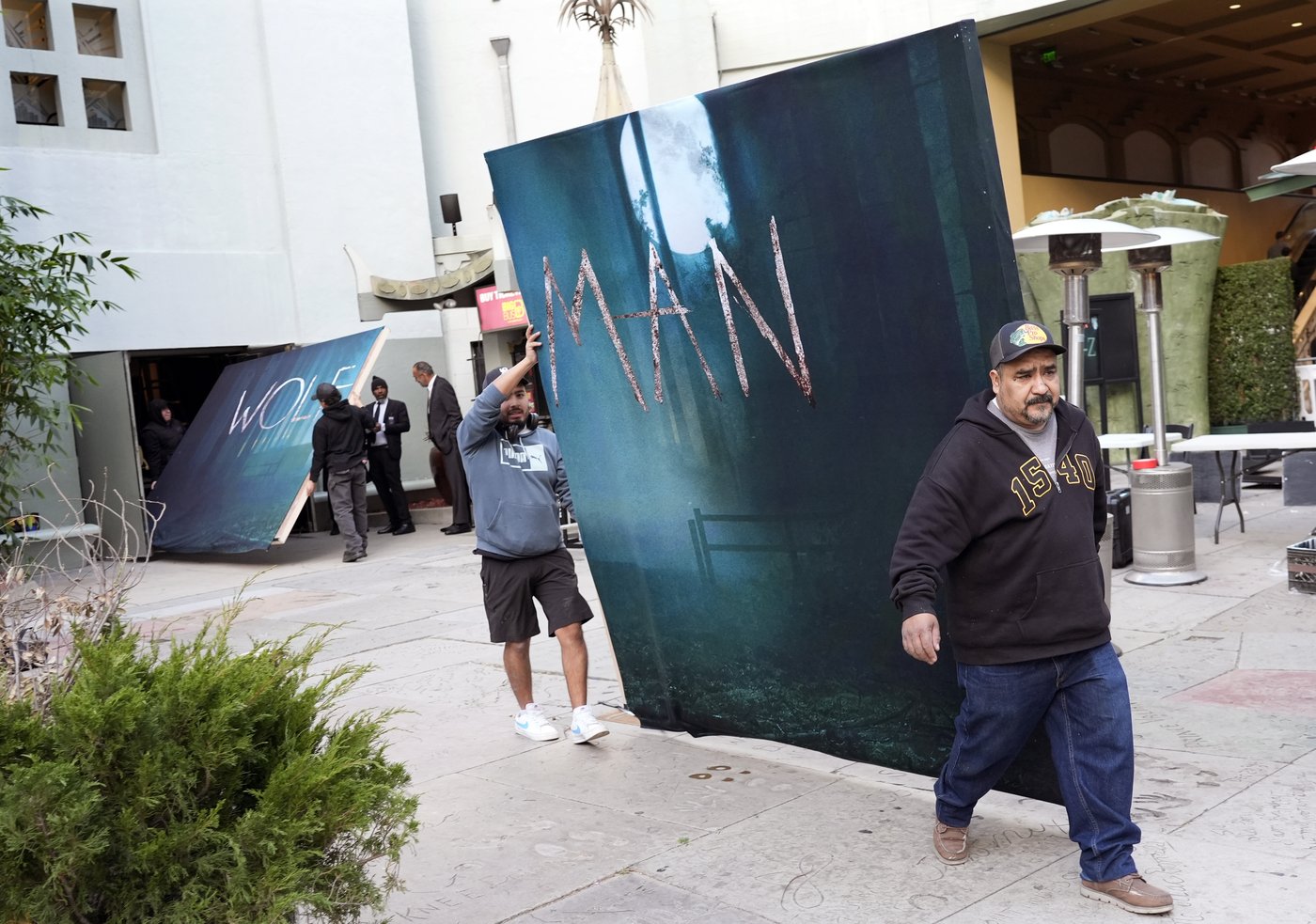 Celebrities among those who lost homes as devastating Los Angeles fires | iNFOnews.ca