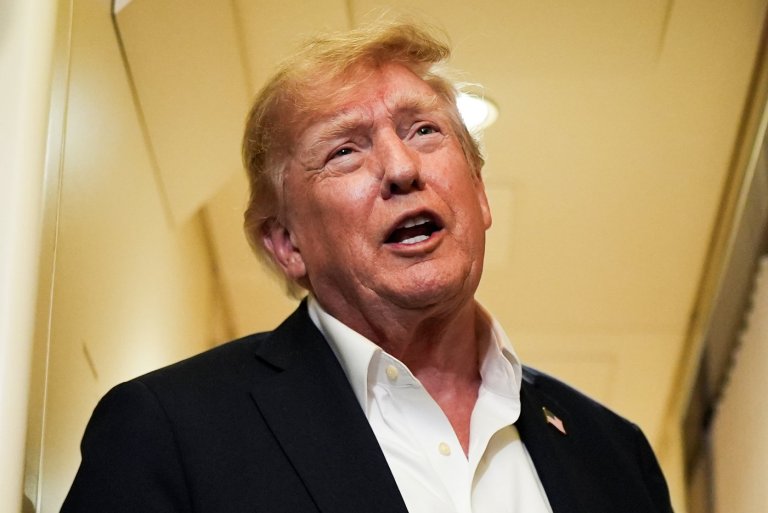 The Latest: 2nd judge freezes Trump mail ballot order with Supreme Court poised to rule | iNFOnews.ca