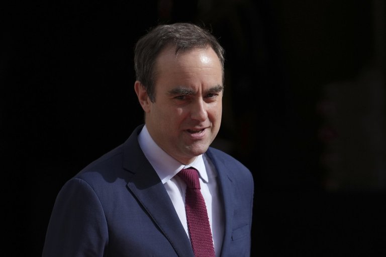 Macron appoints Defense Minister Lecornu as France's latest prime minister | iNFOnews.ca