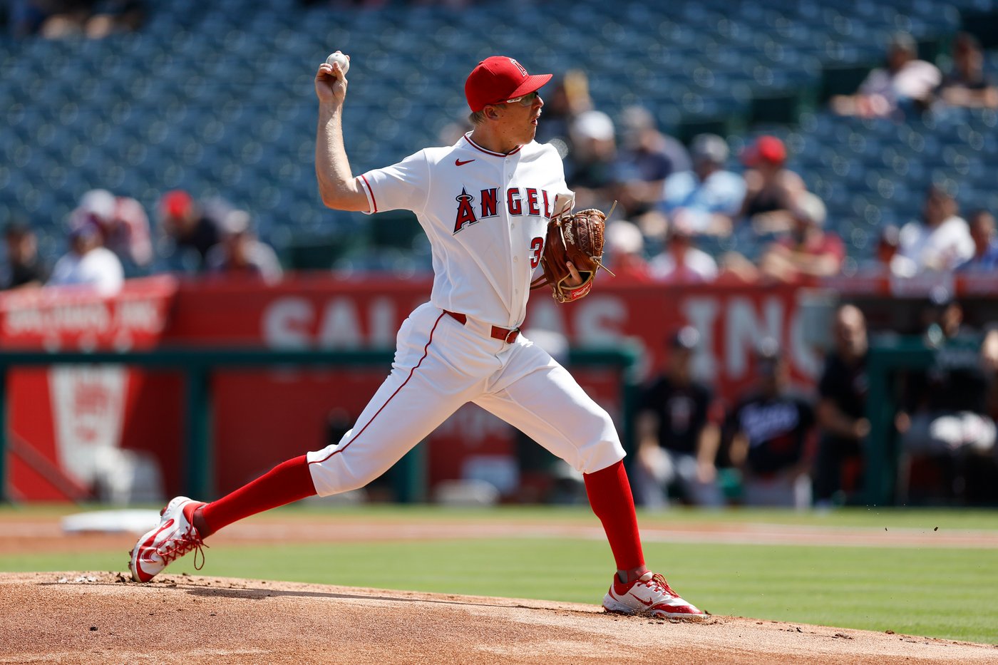 Alan Roden's 3-run homer, Dean Kremer's stellar start send Twins past Angels 8-0 | iNFOnews.ca Alan Roden's 3-run homer, Dean Kremer's stellar start send Twins past Angels 8-0 | iNFOnews.ca