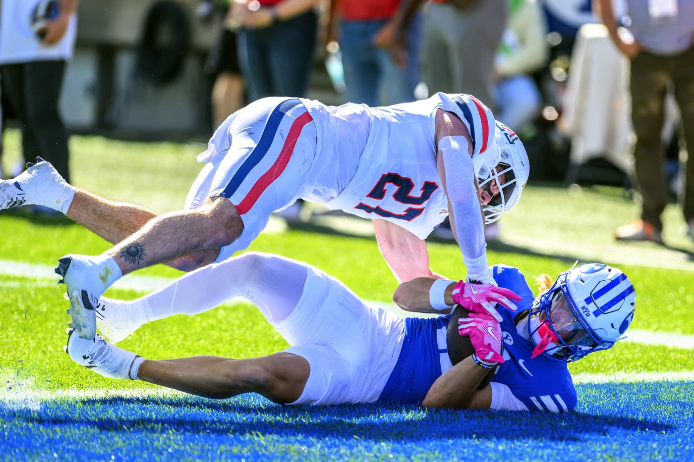 No. 14 BYU forces 4 turnovers and beats Arizona 41-19 for its best start to a season since 2020 | iNFOnews.ca No. 14 BYU forces 4 turnovers and beats Arizona 41-19 for its best start to a season since 2020 | iNFOnews.ca