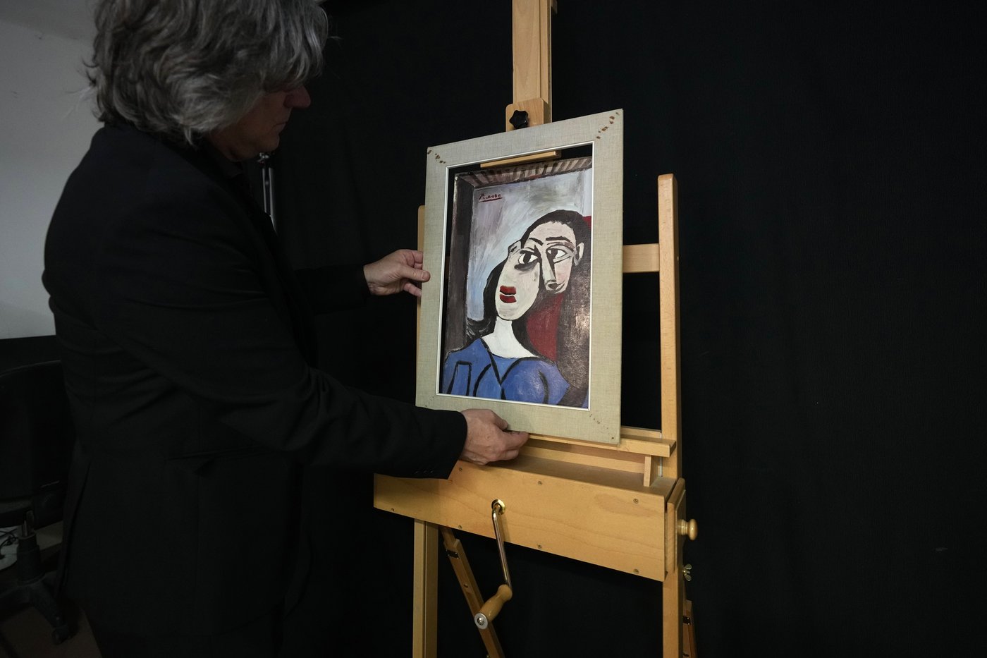 Italian family believes painting found in a dump in 1960s is a Picasso and seeks authentication | iNFOnews.ca Italian family believes painting found in a dump in 1960s is a Picasso and seeks authentication | iNFOnews.ca