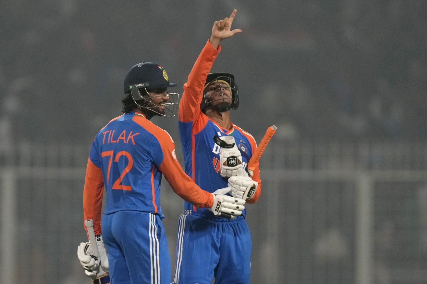 Abhishek Sharma smashes 79 runs as India beats England by 7 wickets in first T20 | iNFOnews.ca