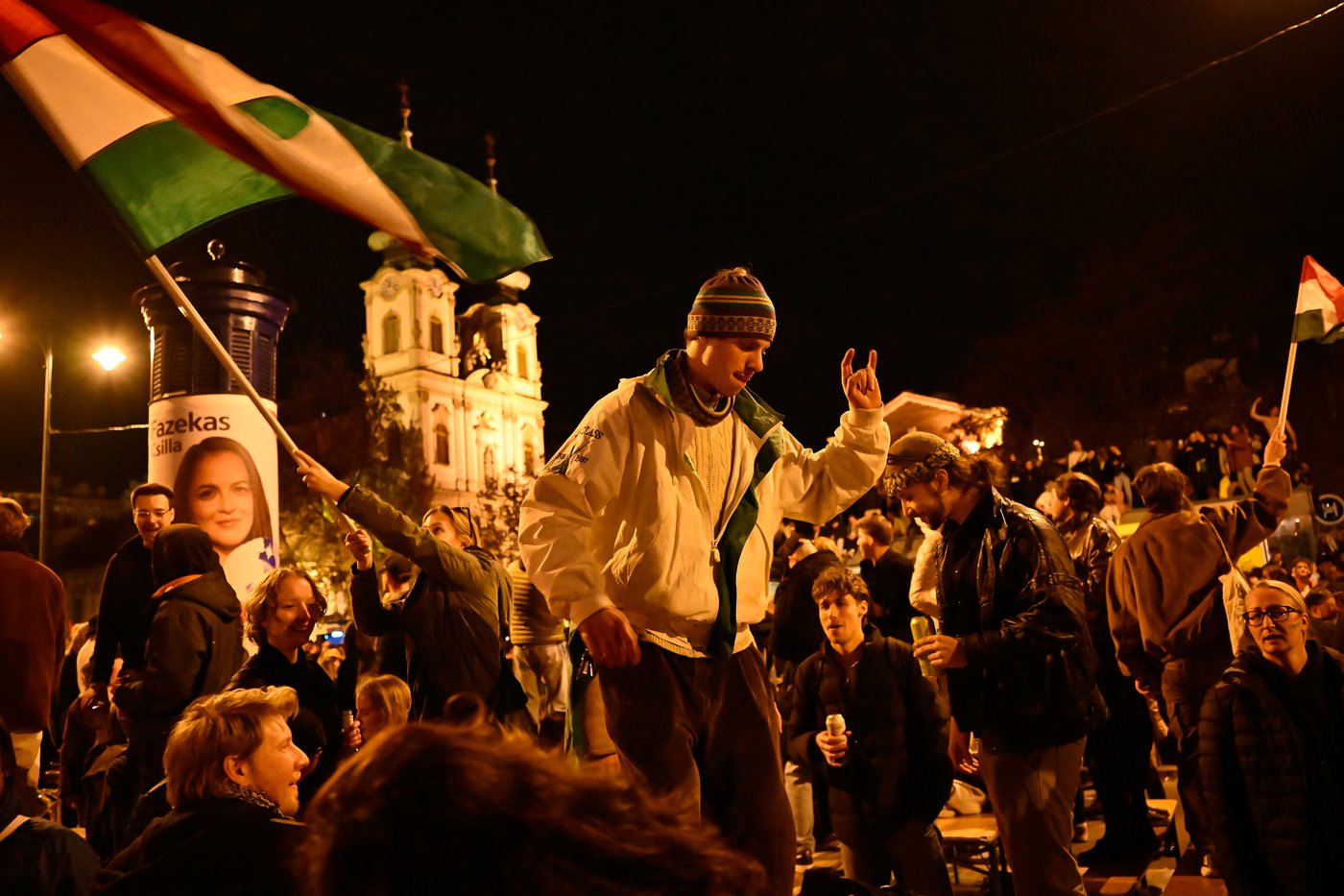 From chants on trams to a parliament rave, young Hungarians provided a soundtrack for Orbán’s defeat | iNFOnews.ca From chants on trams to a parliament rave, young Hungarians provided a soundtrack for Orbán’s defeat | iNFOnews.ca