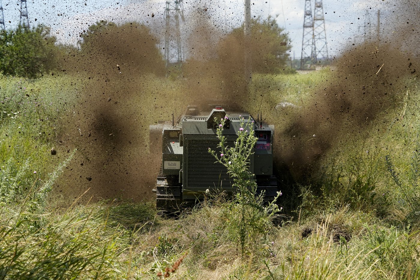 The US is sending antipersonnel land mines to Ukraine. Here's what it means | iNFOnews.ca