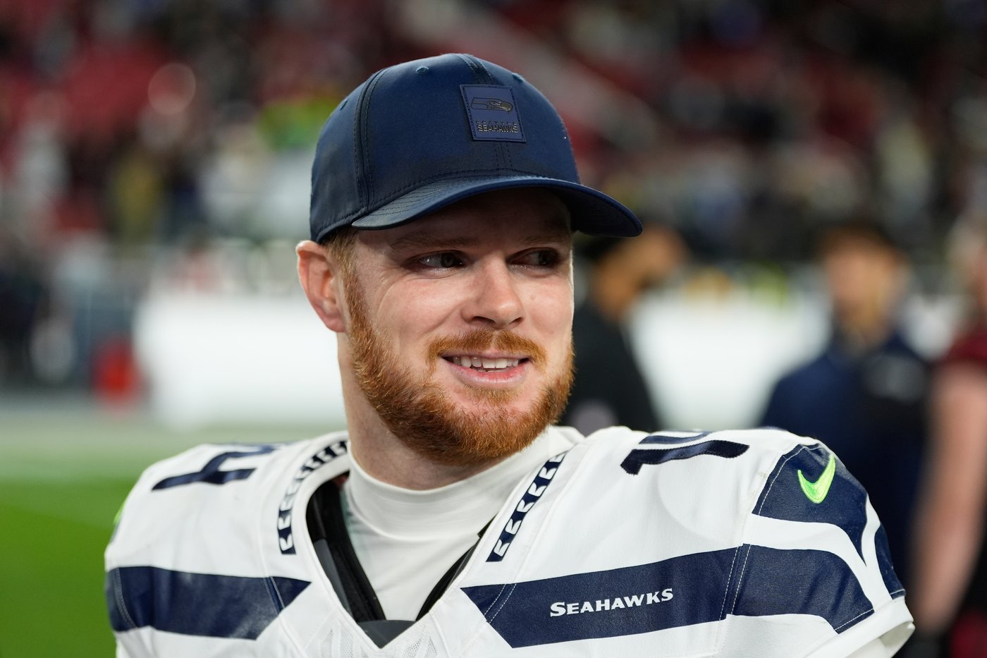 Seahawks QB Sam Darnold injures oblique in practice but is confident he'll play vs. 49ers | iNFOnews.ca