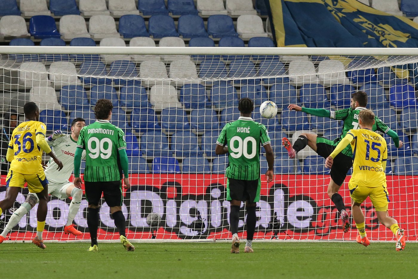 Berardi at the double as Sassuolo deepen Verona's relegation woes | iNFOnews.ca Berardi at the double as Sassuolo deepen Verona's relegation woes | iNFOnews.ca