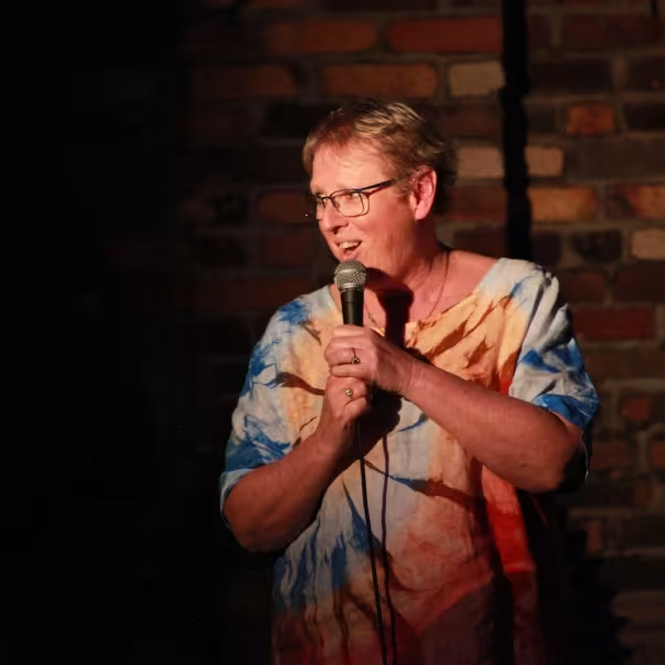 Silly Sally Comedy Show Featuring Syd Bosel | iNFOnews.ca Hello Darlin'