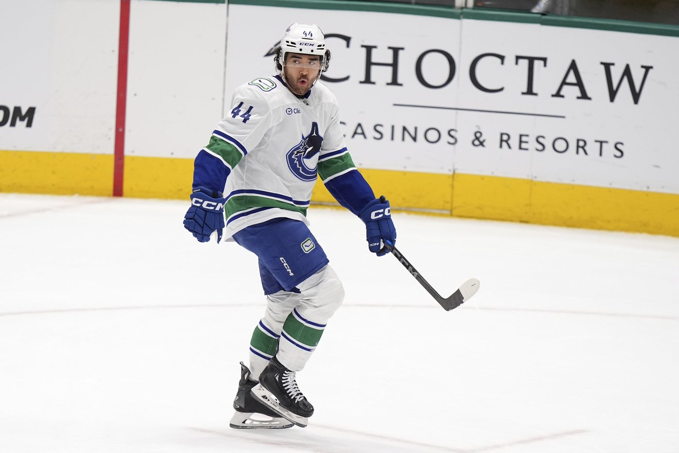 Canucks make NHL history with 3 goals in last minute of regulation, beat Stars 6-5 in OT | iNFOnews.ca Canucks make NHL history with 3 goals in last minute of regulation, beat Stars 6-5 in OT | iNFOnews.ca