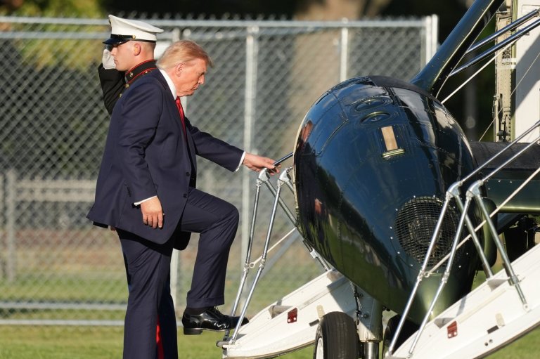 Trump signs sweeping Russia sanctions bill, aiming to choke off funds for Moscow in Ukraine war | iNFOnews.ca