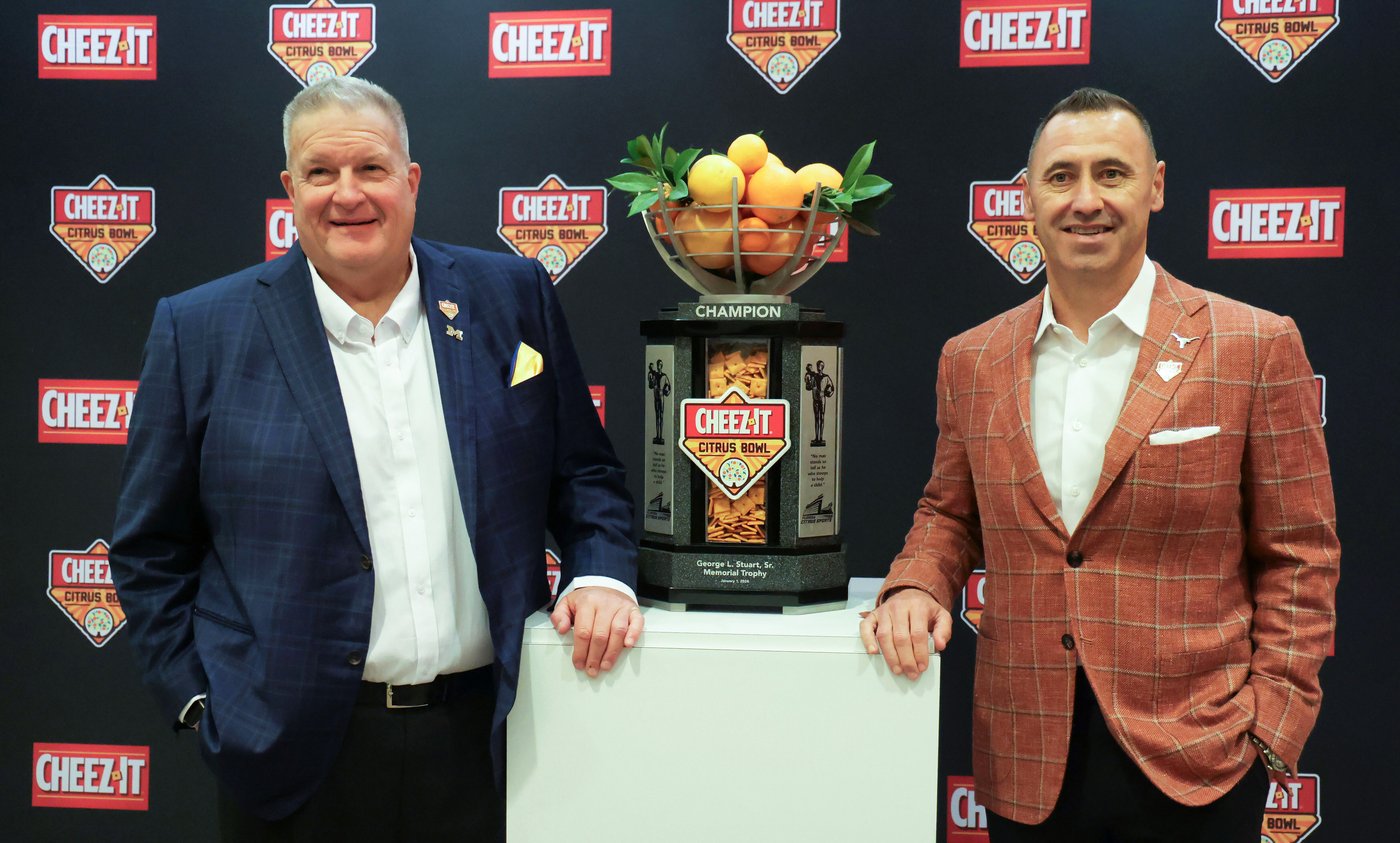 Michigan and Texas play in the Citrus Bowl in only 3rd meeting of the blue-blood football programs | iNFOnews.ca Michigan and Texas play in the Citrus Bowl in only 3rd meeting of the blue-blood football programs | iNFOnews.ca