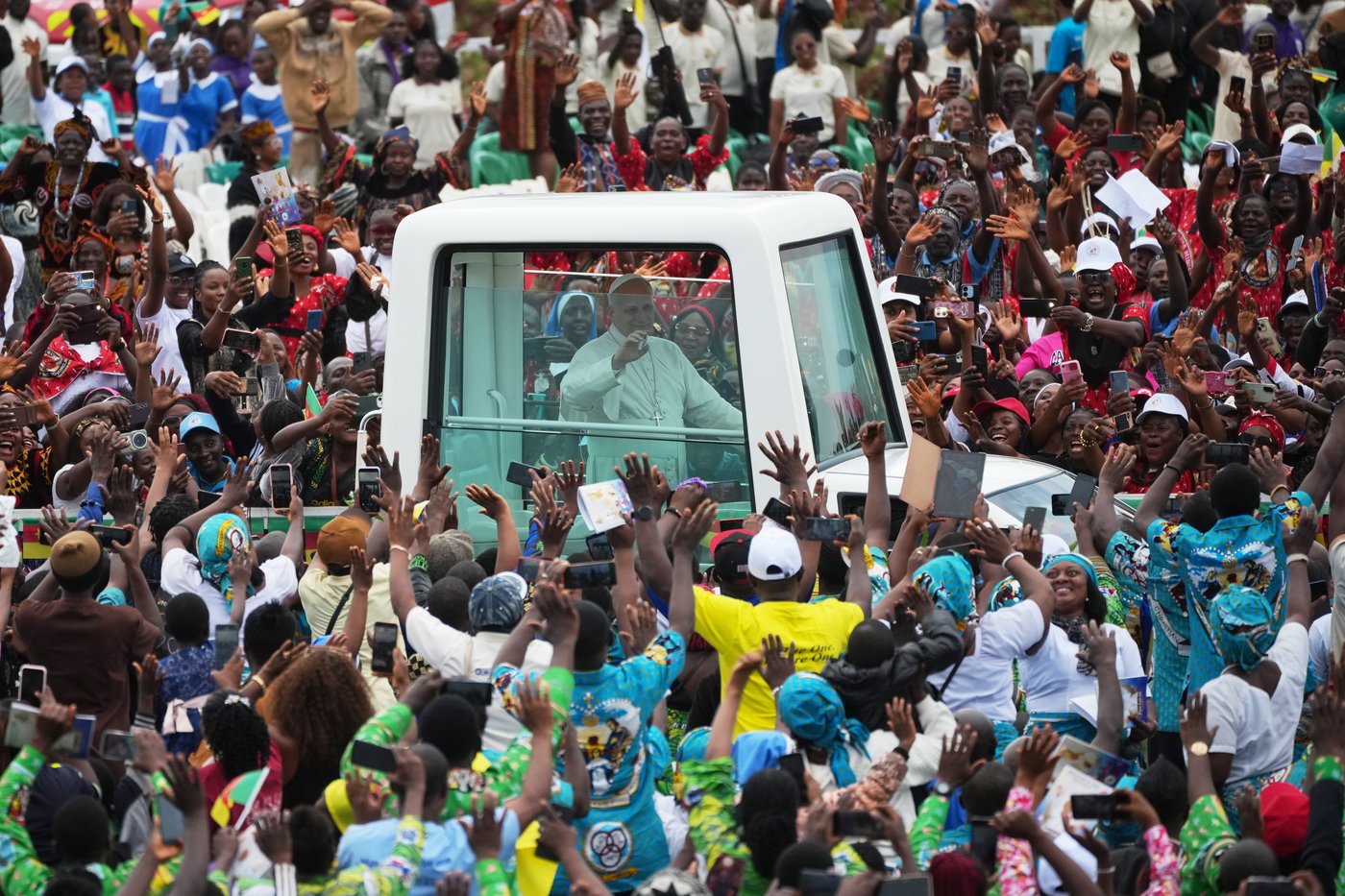 Photos of Pope Leo XIV's trip to Africa | iNFOnews.ca