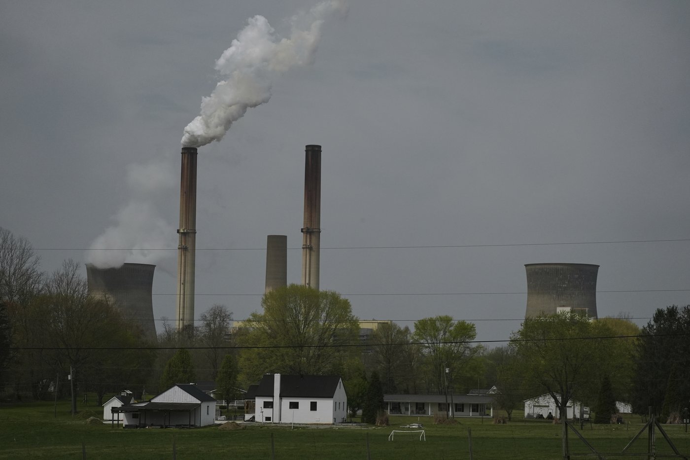 National Academy of Sciences rebuffs Trump EPA's effort to undo regulations fighting climate change | iNFOnews.ca