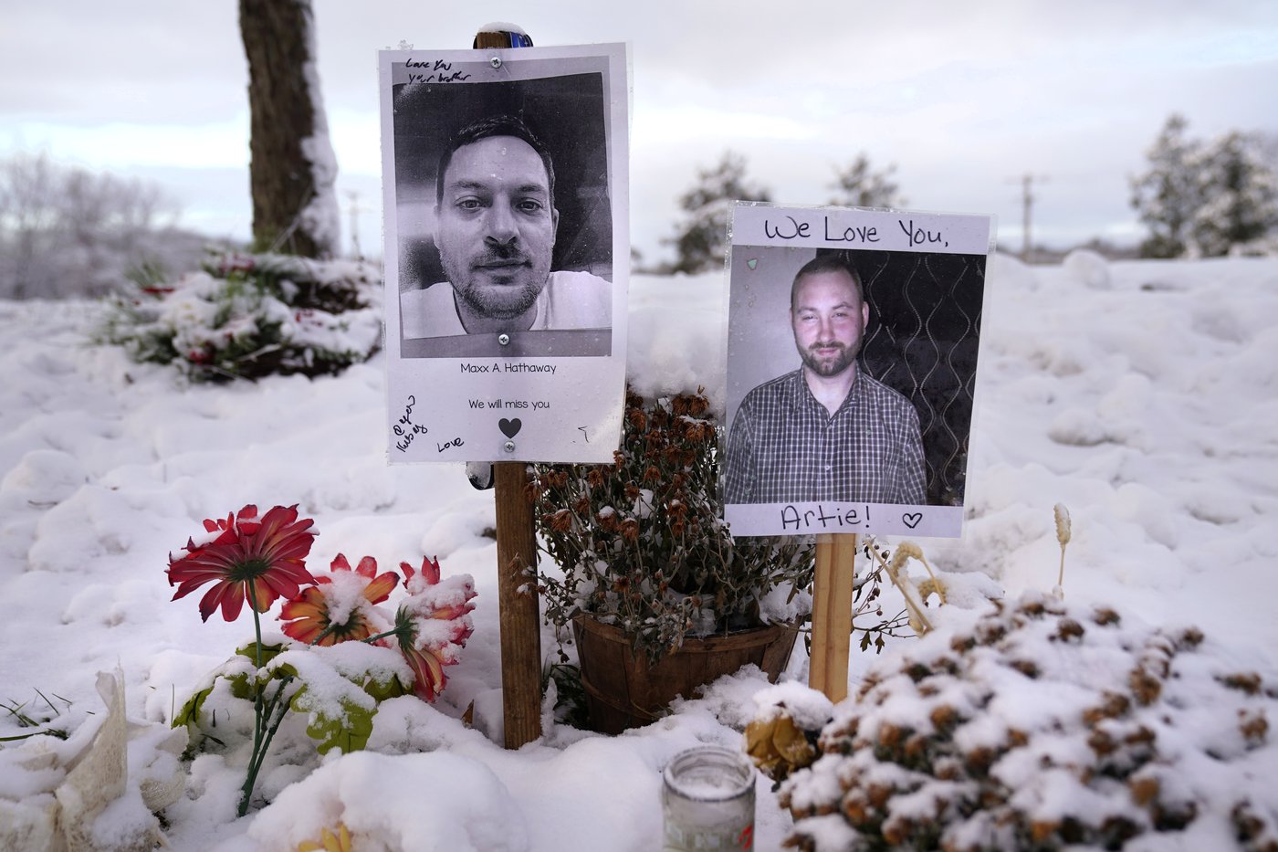 Mourners gather to mark a year since Maine's deadliest mass shooting | iNFOnews.ca