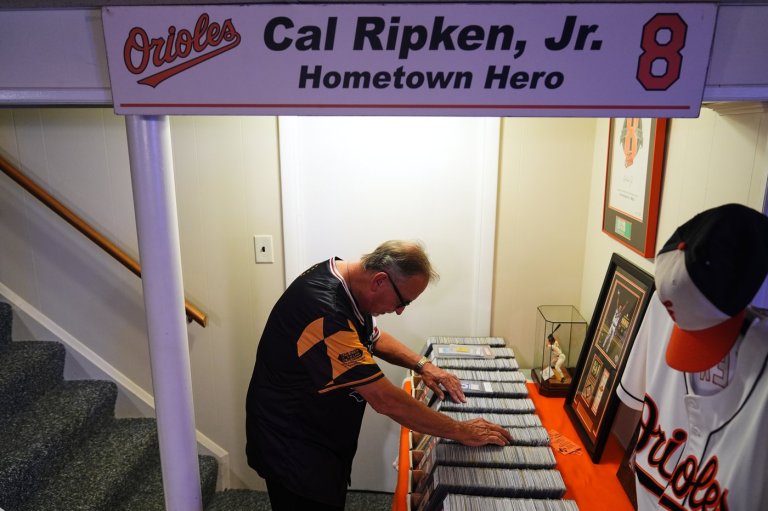 For decades, he’s hunted tickets from Cal Ripken’s ‘Iron Man’ streak. Just 8 elude him | iNFOnews.ca