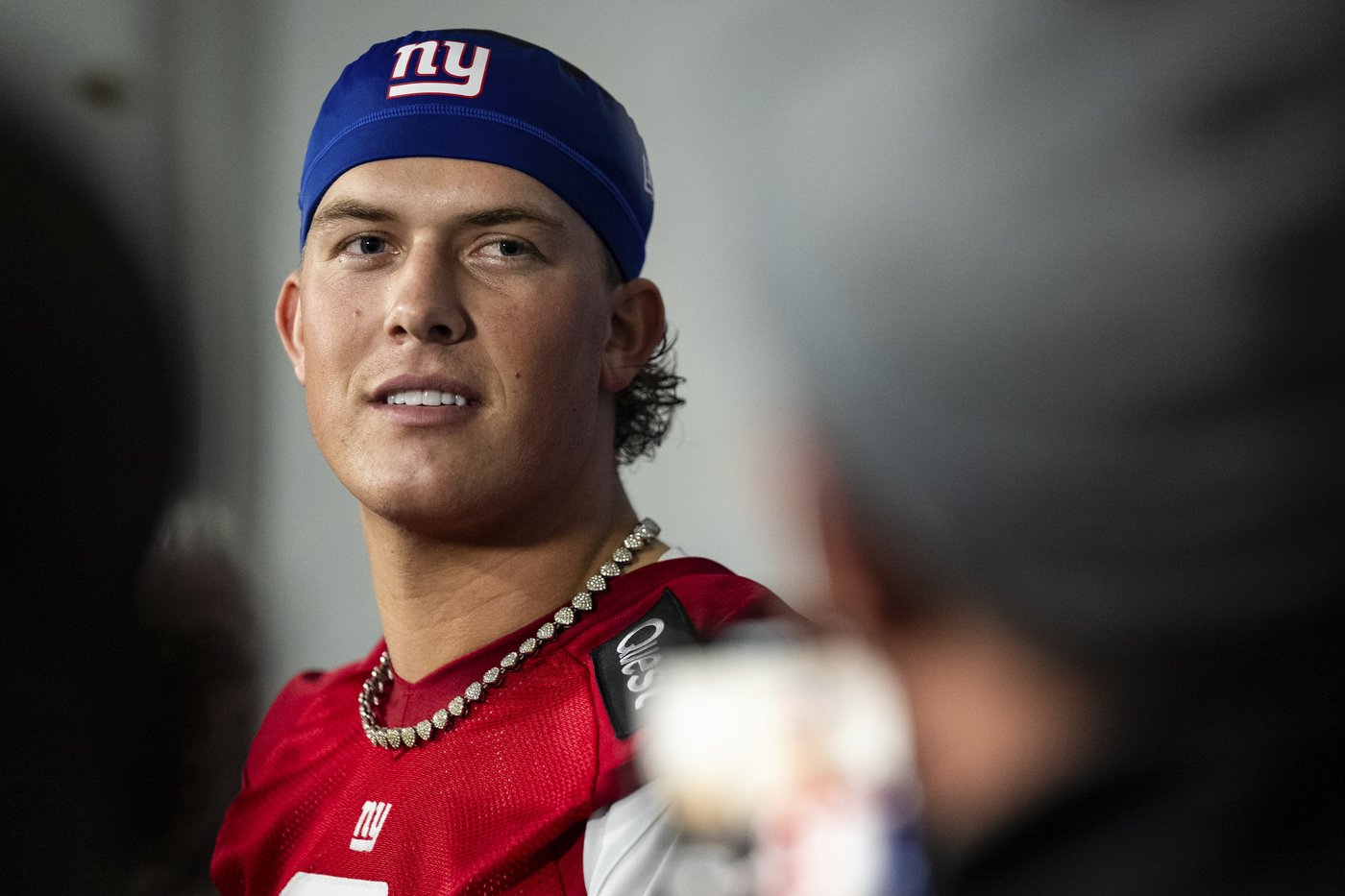 Giants first-round quarterback Jaxson Dart wearing sister's sparkling necklace for luck | iNFOnews.ca