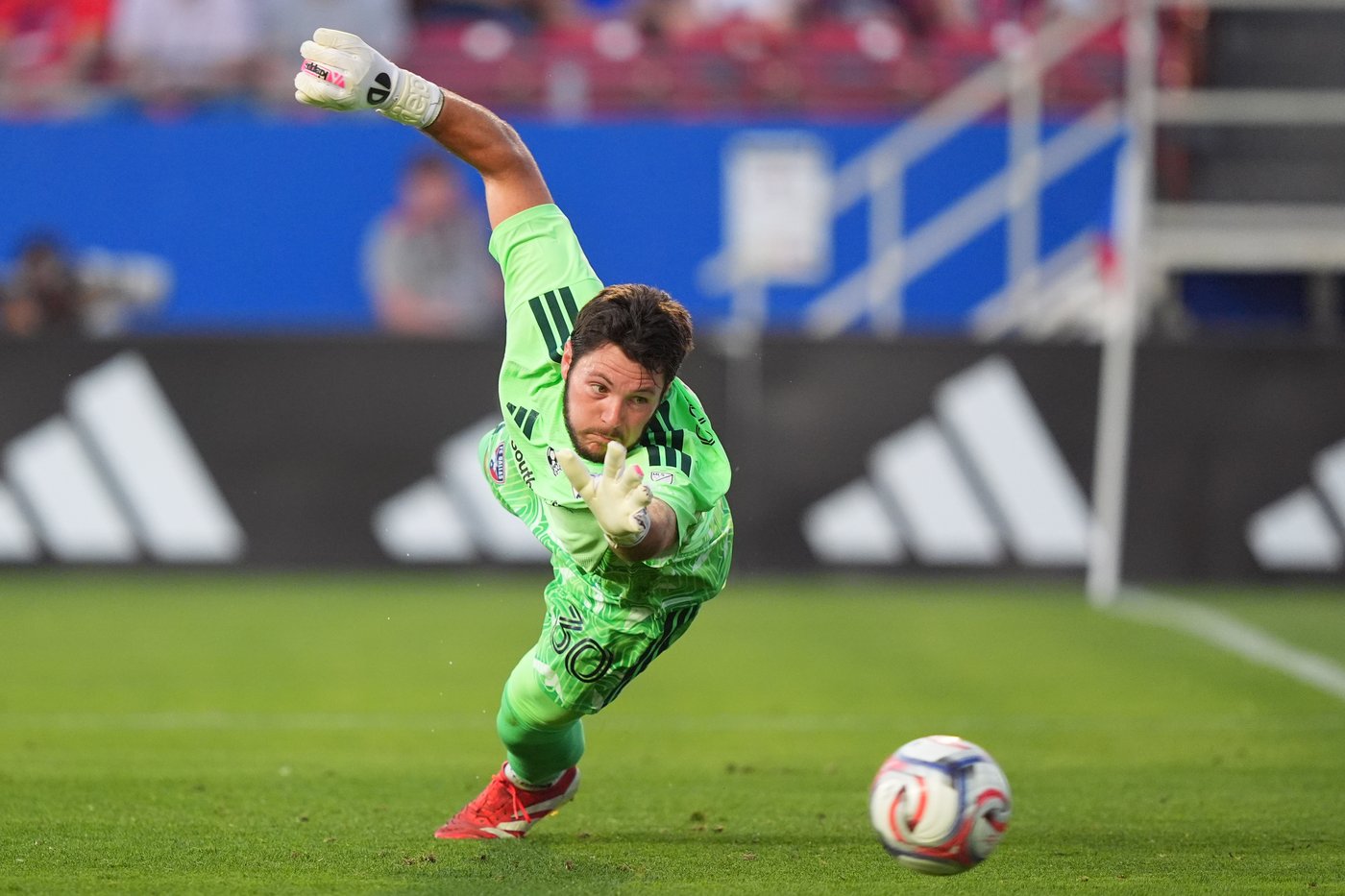 Berhalter scores twice, Whitecaps beat Dallas 3-2 to extend unbeaten streak to seven | iNFOnews.ca