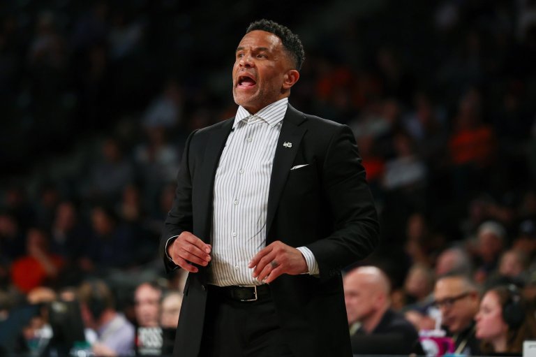 With season slipping, Georgia Tech backs coach Damon Stoudamire and clings to pride | iNFOnews.ca