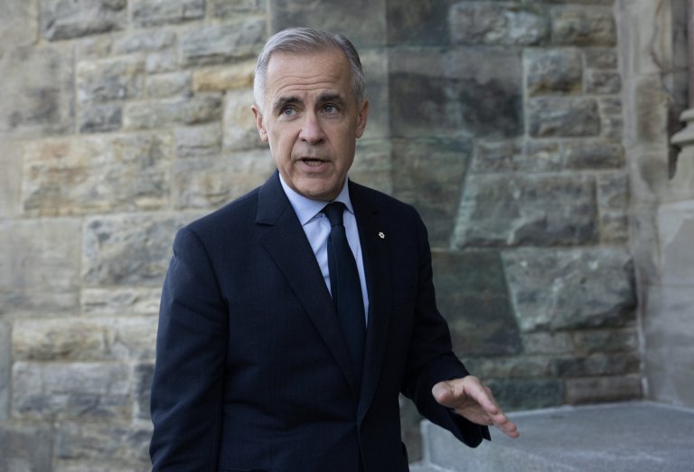 Carney previews items in budget, including school food program, automatic tax filing | iNFOnews.ca