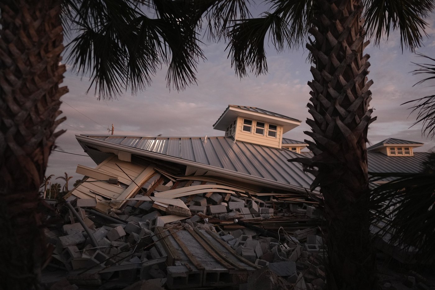 PHOTO COLLECTION: Hurricane Milton | iNFOnews.ca