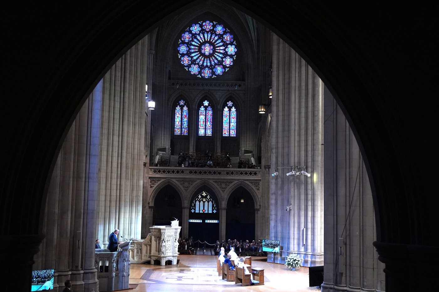 Lindsey Graham honored with memorial services, in photos | iNFOnews.ca