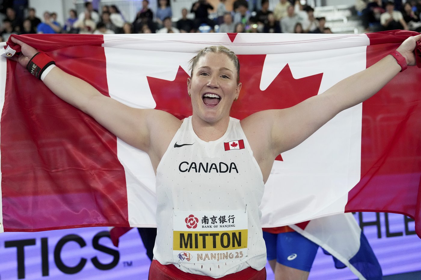 Canada's Mitton wins shot put gold at world indoor track and field championships | iNFOnews.ca Canada's Mitton wins shot put gold at world indoor track and field championships | iNFOnews.ca