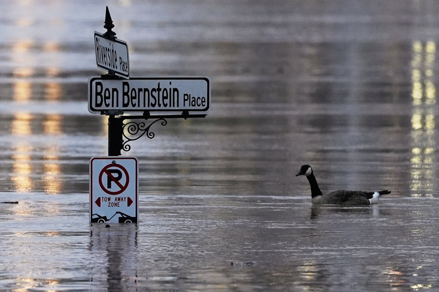 PHOTO COLLECTION: Storms unleash floods and tornadoes in large part of US | iNFOnews.ca PHOTO COLLECTION: Storms unleash floods and tornadoes in large part of US | iNFOnews.ca