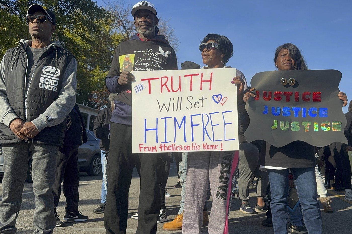 2 autopsies for Black man found hanging in Alabama produce differing conclusions | iNFOnews.ca