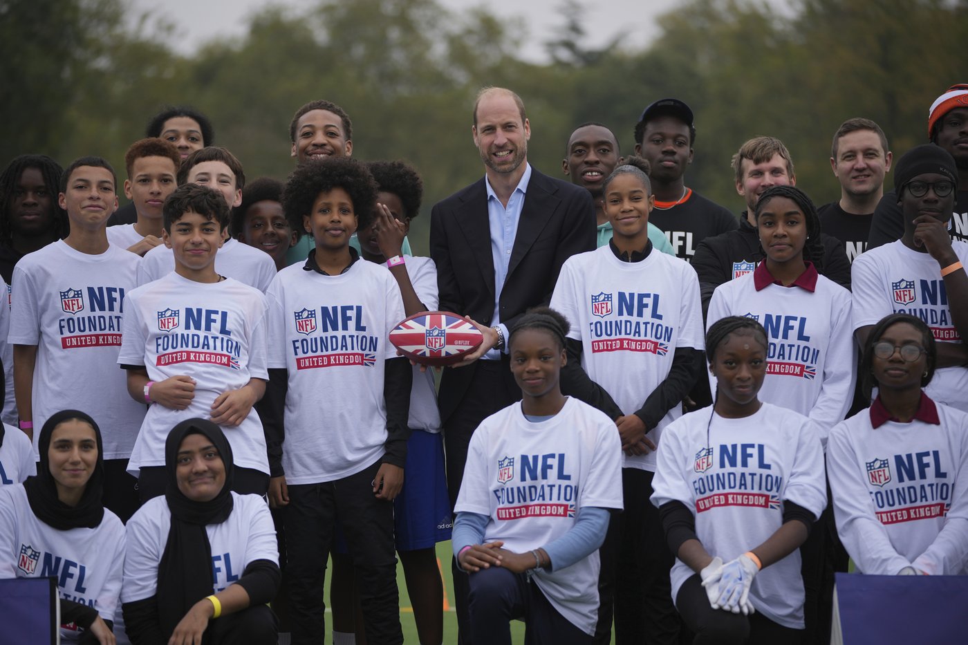 Royal arm: Prince William tries his hand at flag football in NFL event with kids in London | iNFOnews.ca Royal arm: Prince William tries his hand at flag football in NFL event with kids in London | iNFOnews.ca