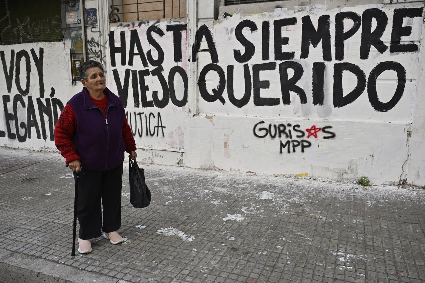 PHOTO COLLECTION: Uruguay Mujica funeral | iNFOnews.ca