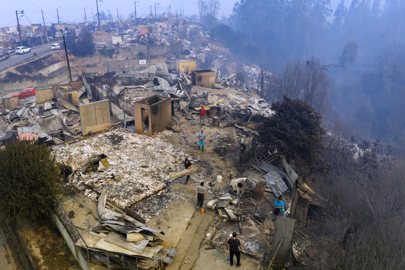 Photos show wildfires burning in Chile | iNFOnews.ca