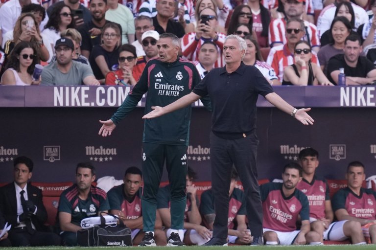 Mourinho blasts referee and VAR after Real Madrid’s 2-1 loss at Atletico | iNFOnews.ca