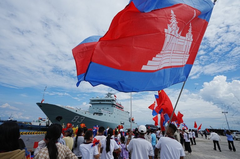 Chinese navy ships make a friendship visit to Cambodia as concerns over military links linger | iNFOnews.ca