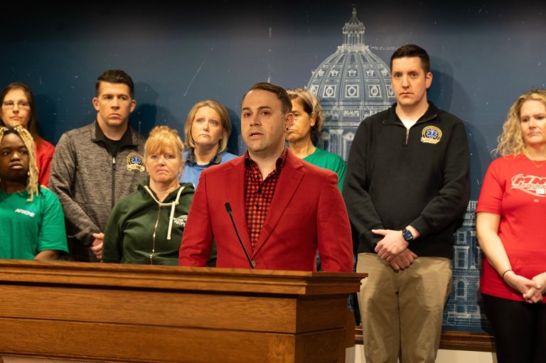 With Minneapolis medical center's survival threatened, staff and leaders call for state action | iNFOnews.ca