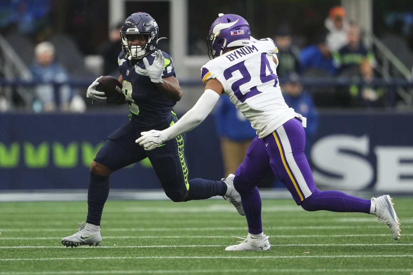 Sam Darnold and Justin Jefferson lead surging Vikings past Seahawks 27-24 | iNFOnews.ca