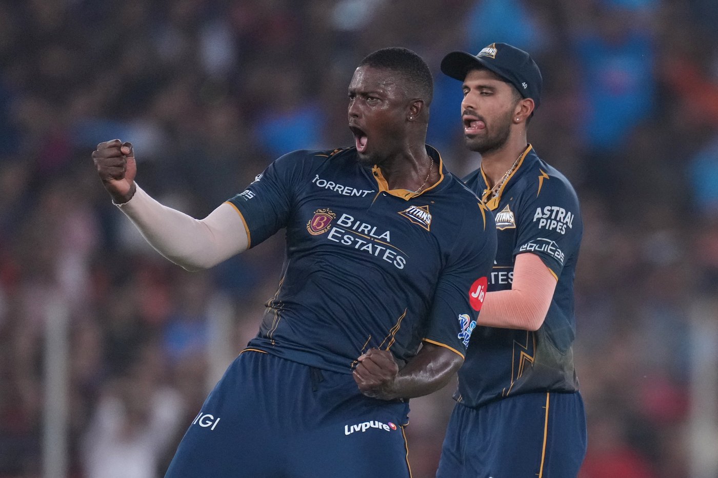 Gujarat notches a 4-wicket win over Bengaluru in the Indian Premier League | iNFOnews.ca