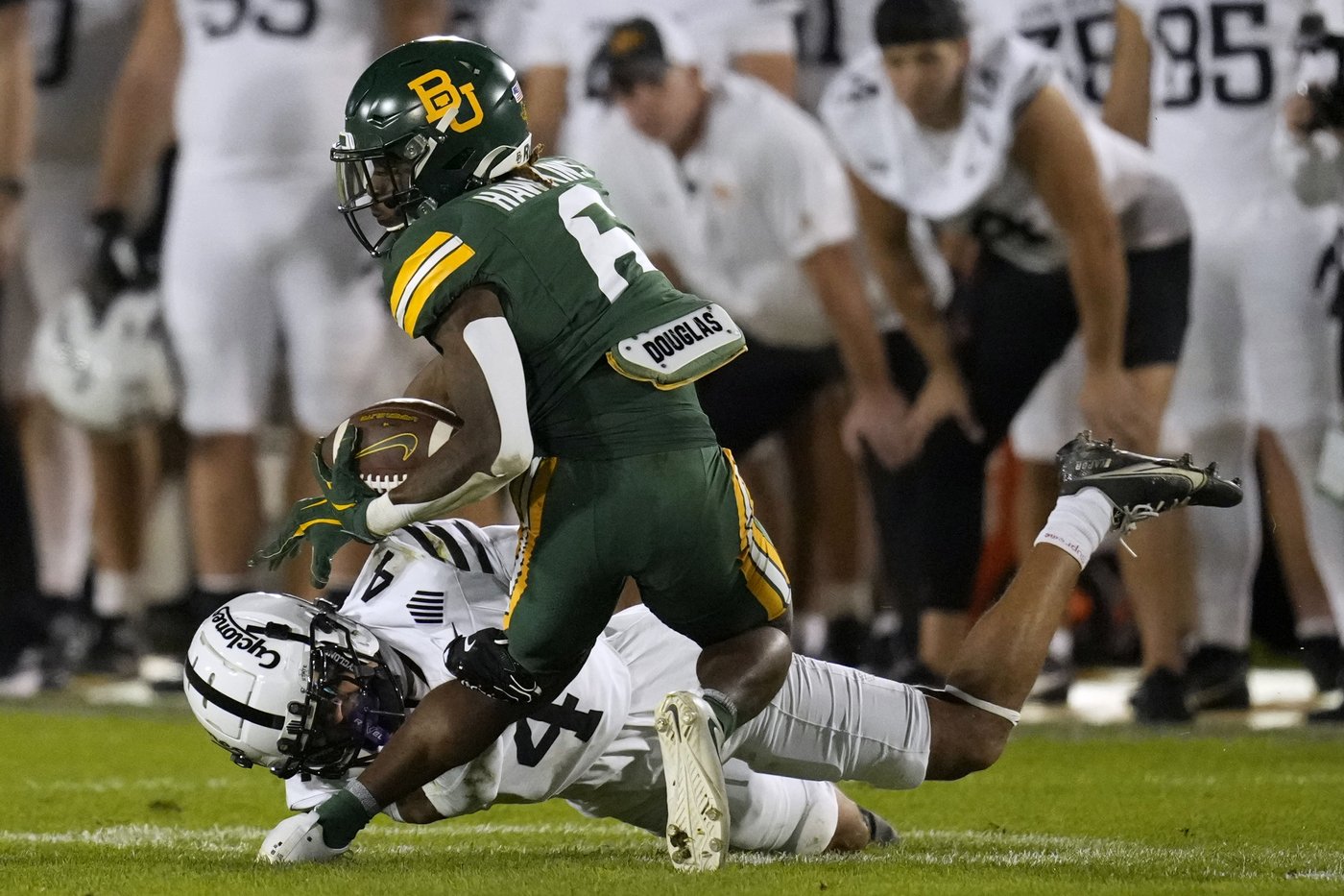 Rocco Becht throws for 277 yards and two scores to lead No. 16 Iowa State to 43-21 win over Baylor | iNFOnews.ca