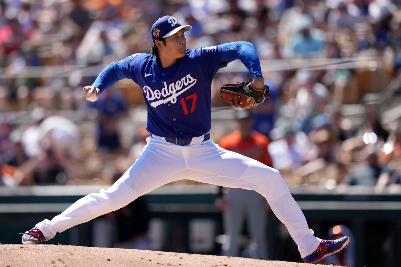 Shohei Ohtani throws 4 1/3 scoreless innings in spring debut on mound for the Los Angeles Dodgers | iNFOnews.ca