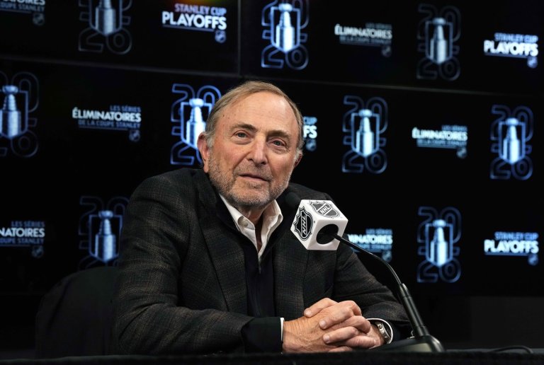 NHL commissioner holds court in nation's capital before Senators-Hurricanes game | iNFOnews.ca