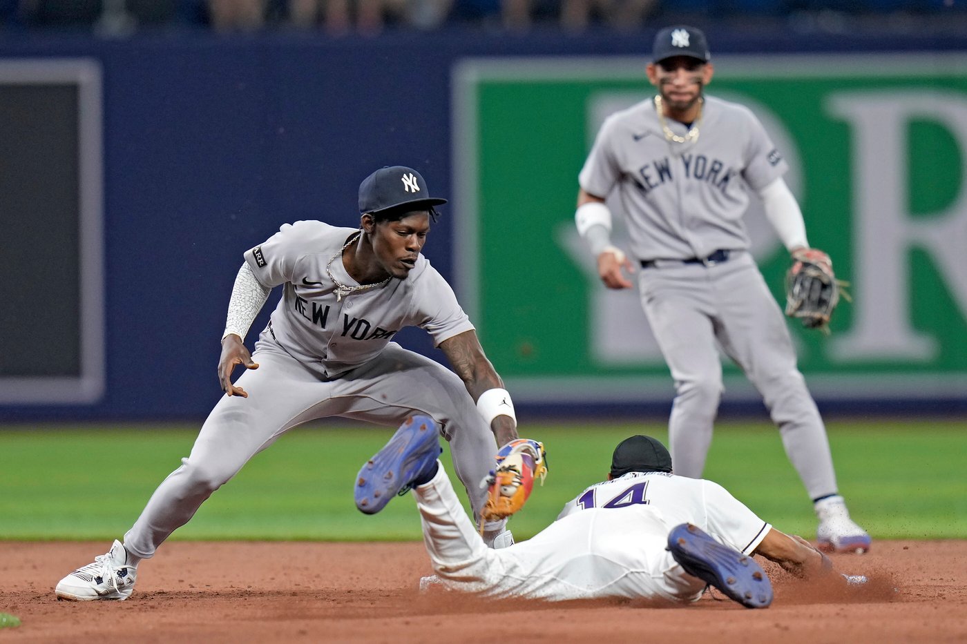 Díaz sparks comeback against Gil and Rays rally for 5-3 win that extends Yankees' skid to 3 | iNFOnews.ca Díaz sparks comeback against Gil and Rays rally for 5-3 win that extends Yankees' skid to 3 | iNFOnews.ca