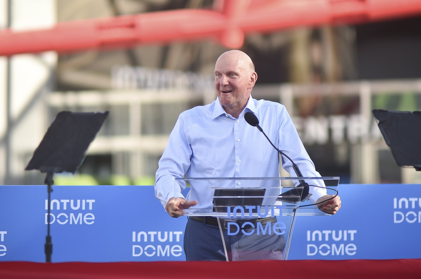 Clippers owner Ballmer welcomes NBA probe, tells ESPN he wasn't involved in Leonard endorsement deal | iNFOnews.ca