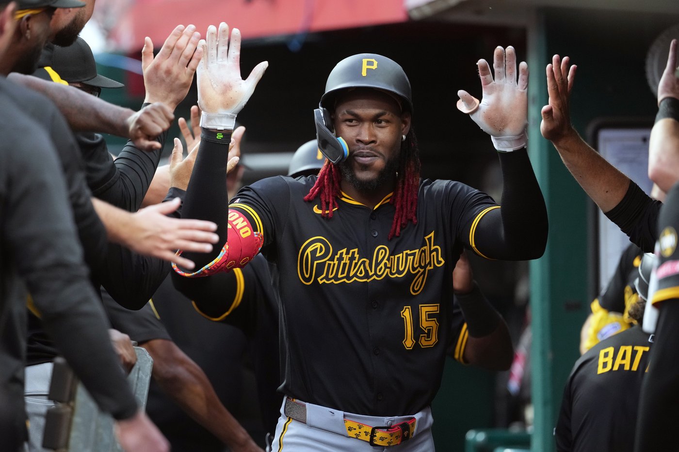 Oneil Cruz's 2-run homer helps Pirates snap Reds' 5-game win streak with 4-2 victory | iNFOnews.ca Oneil Cruz's 2-run homer helps Pirates snap Reds' 5-game win streak with 4-2 victory | iNFOnews.ca