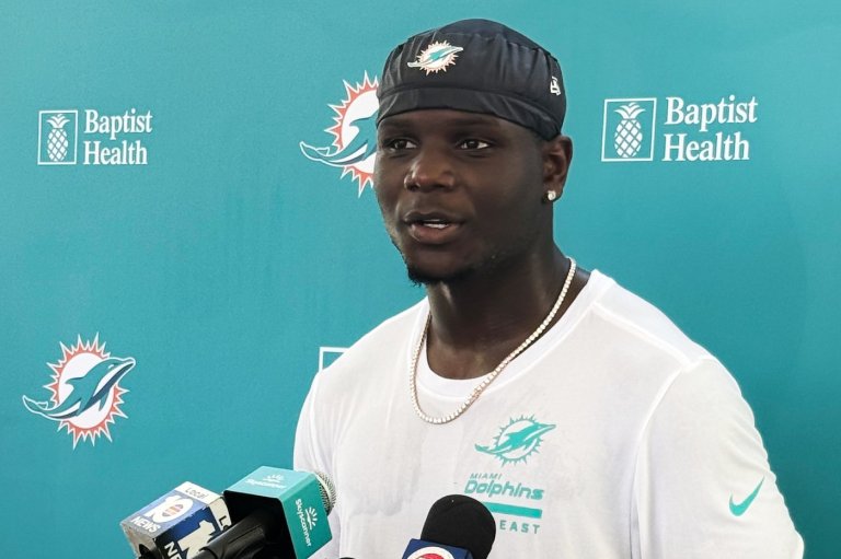 Chris Bell returns to practice, potentially adding another option to Dolphins’ young receiving corps | iNFOnews.ca