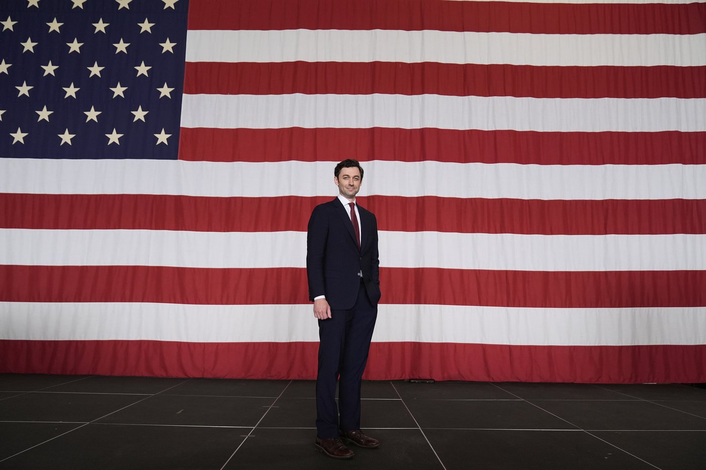 Balancing Trump criticism and bipartisanship, Democrat Jon Ossoff walks a fine line in Georgia | iNFOnews.ca