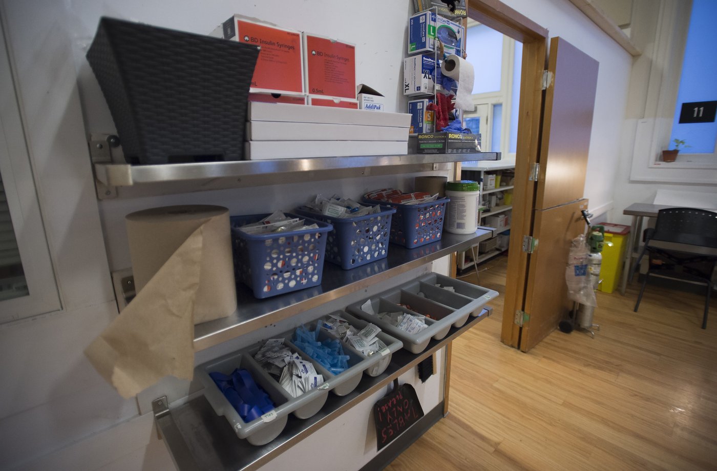 Province pauses plan for overdose prevention site in downtown Vancouver amid concerns | iNFOnews.ca